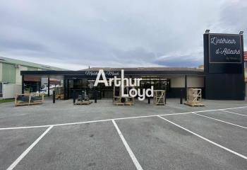 Location local commercial Roquebrune-sur-Argens (83520) - 445 m² à Roquebrune-sur-Argens - 83520