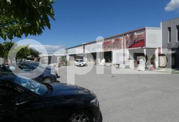 Location local commercial Sainte-Tulle (04220) - 168 m²