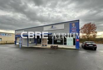 Location local commercial Thiers (63300) - 305 m² à Thiers - 63300