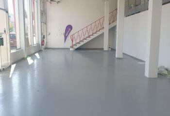 Location local commercial Tulle (19000) - 615 m²