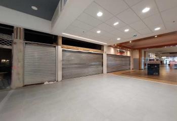 Location local commercial Vélizy-Villacoublay (78140) - 159 m²