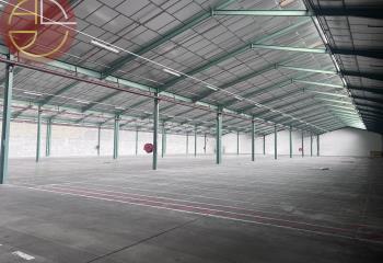 Location activité/entrepôt Bressols (82710) - 9500 m²