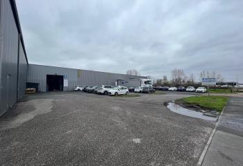 Location activité/entrepôt Bruges (33520) - 3650 m²