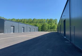 Location activité/entrepôt Bruyères-le-Châtel (91680) - 196 m²