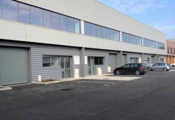 Location activité/entrepôt Bussy-Saint-Martin (77600) - 259 m²