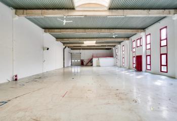 Location activité/entrepôt Éragny (95610) - 550 m²
