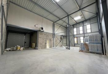Location activité/entrepôt Feucherolles (78810) - 315 m²