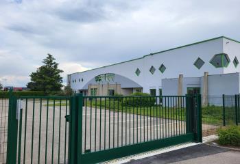 Location activité/entrepôt Genas (69740) - 3687 m²
