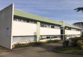 Location activité/entrepôt La Roche-Vineuse (71960) - 4065 m² à La Roche-Vineuse - 71960
