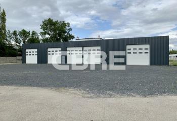 Location activité/entrepôt Lezoux (63190) - 217 m²