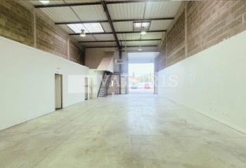 Location activité/entrepôt Mions (69780) - 231 m²