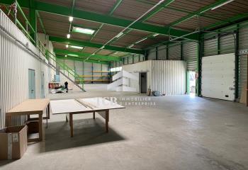 Location activité/entrepôt Mozé-sur-Louet (49610) - 1080 m²