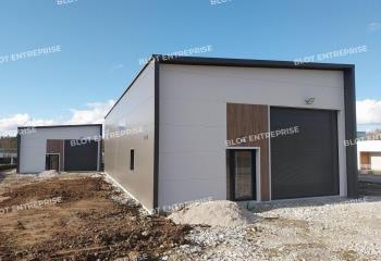 Location activité/entrepôt Noyal-Pontivy (56920) - 180 m²