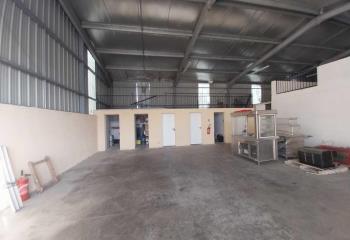 Location activité/entrepôt Remoulins (30210) - 330 m² à Remoulins - 30210