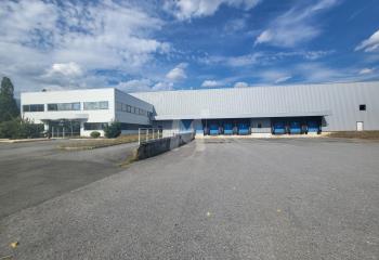 Location activité/entrepôt Saint-Fargeau-Ponthierry (77310) - 7203 m²