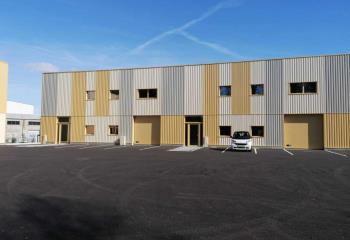 Location activité/entrepôt Saint-Genis-Laval (69230) - 1517 m² à Saint-Genis-Laval - 69230