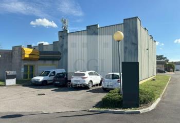 Location activité/entrepôt Saint-Genis-Laval (69230) - 910 m²