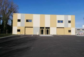 Location activité/entrepôt Saint-Genis-Laval (69230) - 1419 m²