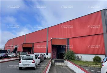 Location activité/entrepôt Saint-Jean-de-la-Ruelle (45140) - 3200 m²