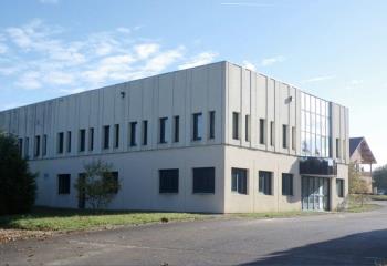 Location activité/entrepôt Saint-Laurent-en-Grandvaux (39150) - 980 m² à Saint-Laurent-en-Grandvaux - 39150