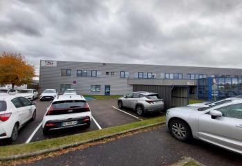 Location activité/entrepôt Saint-Quentin-Fallavier (38070) - 1395 m² à Saint-Quentin-Fallavier - 38070