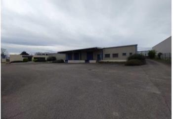 Location activité/entrepôt Saint-Quentin-Fallavier (38070) - 2924 m²
