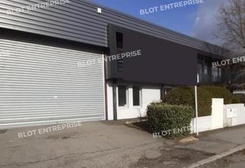Location activité/entrepôt Sainte-Luce-sur-Loire (44980) - 1458 m² à Sainte-Luce-sur-Loire - 44980