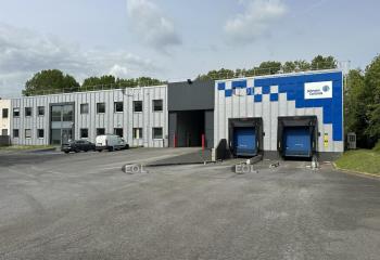 Location activité/entrepôt Tremblay-en-France (93290) - 2068 m²