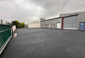 Location activité/entrepôt Vaulx-en-Velin (69120) - 1425 m²