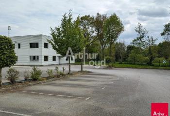 Location activité/entrepôt Vern-sur-Seiche (35770) - 1475 m² à Vern-sur-Seiche - 35770
