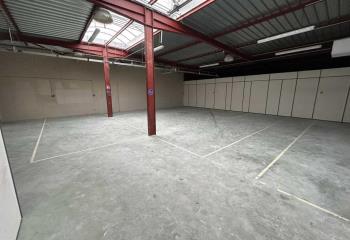 Location activité/entrepôt Vulaines-sur-Seine (77870) - 300 m²