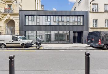 Bureau à vendre Paris 10 (75010) - 1807 m² à Paris 10 - 75010