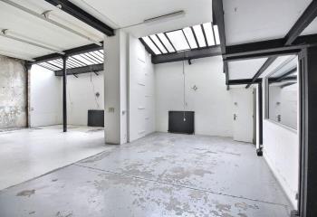 Bureau à vendre Paris 10 (75010) - 274 m² à Paris 10 - 75010