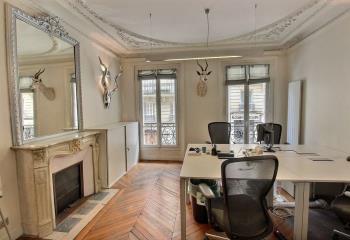 Bureau à vendre Paris 16 (75016) - 108 m²