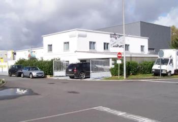 Activité/Entrepôt à vendre Sainte-Geneviève-des-Bois (91700) - 755 m² à Sainte-Geneviève-des-Bois - 91700
