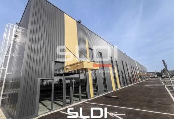 Activité/Entrepôt à vendre Villefontaine (38090) - 2221 m²