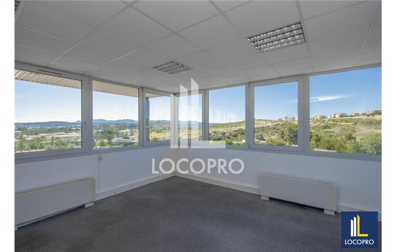 Location de bureau de 474 m² à Aix-en-Provence - 13100 photo - 1
