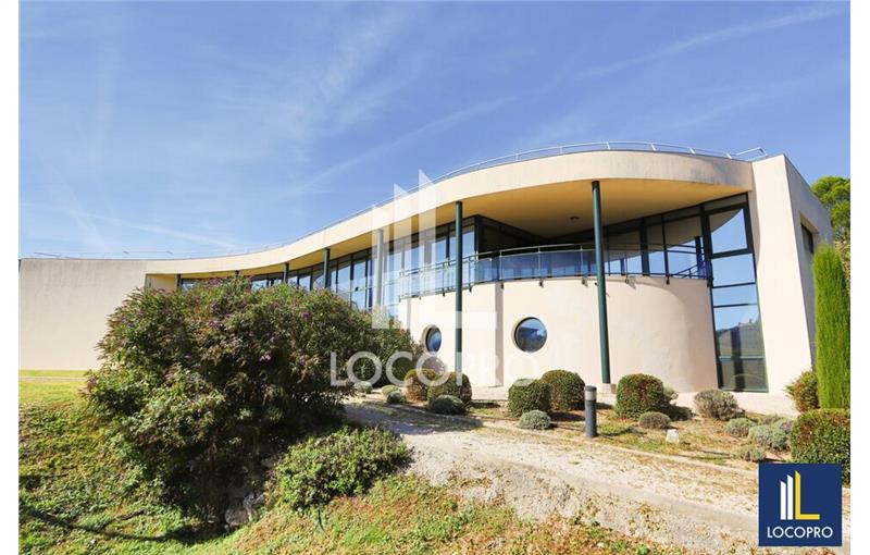 Location de bureau de 672 m² à Aix-en-Provence - 13100 photo - 1