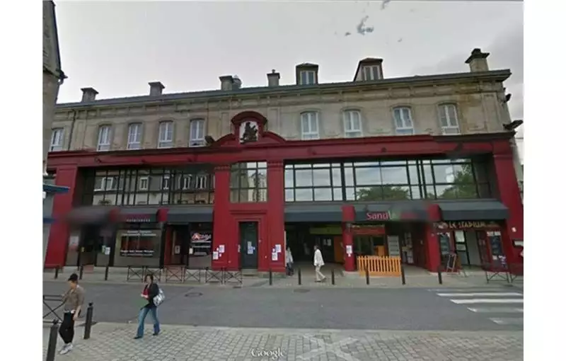 Location de bureau de 2600 m² à Alençon - 61000