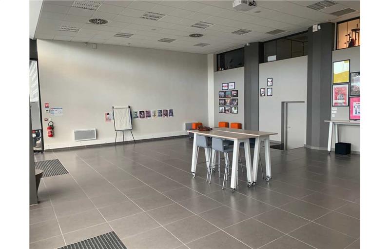 Location de bureau de 301 m² à Amiens - 80000 photo - 1