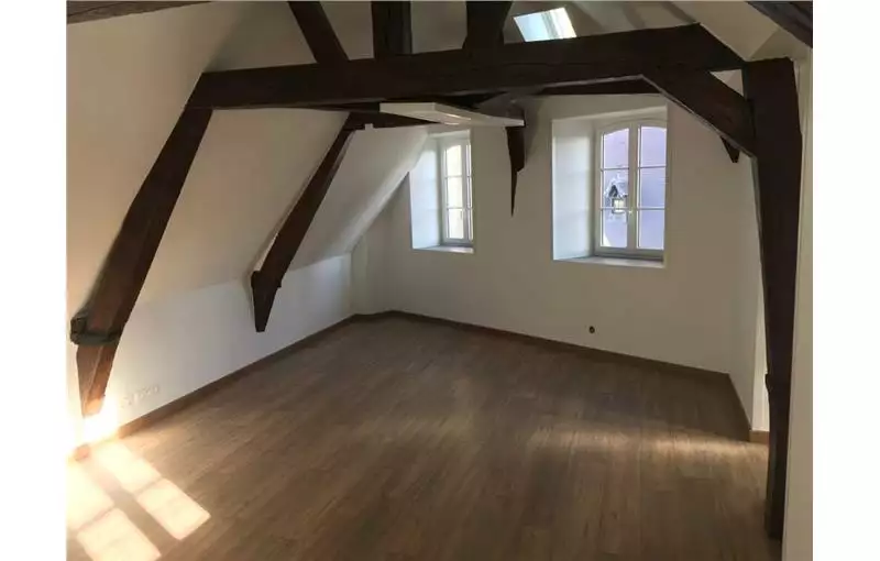 Location de bureau de 185 m² à Amiens - 80000