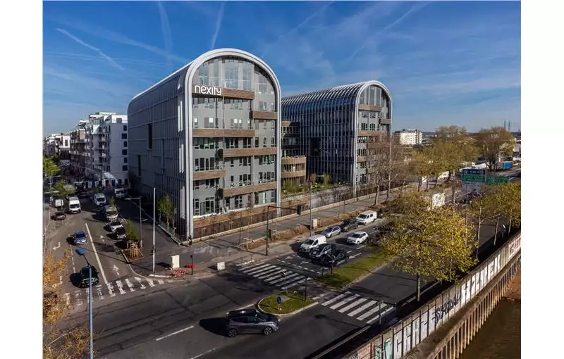 Location de bureau de 3150 m² à Asnières-sur-Seine - 92600