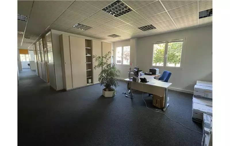 Location de bureau de 220 m² à Beauvais - 60000