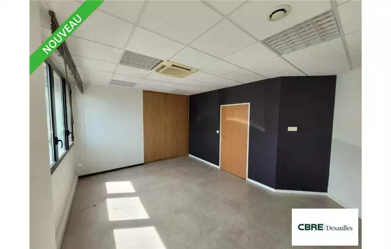Location de bureau de 26 m² à Besançon - 25000