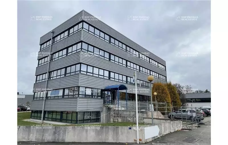 Location de bureau de 61 m² à Besançon - 25000