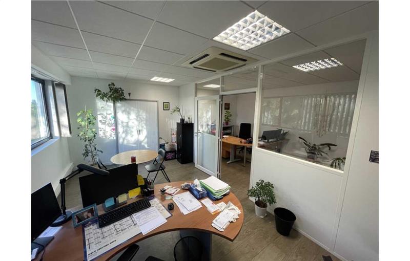 Location de bureau de 36 m² à Béziers - 34500 photo - 1