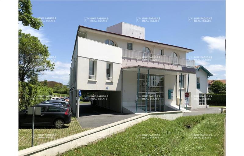 Location de bureau de 90 m² à Biarritz - 64200 photo - 1