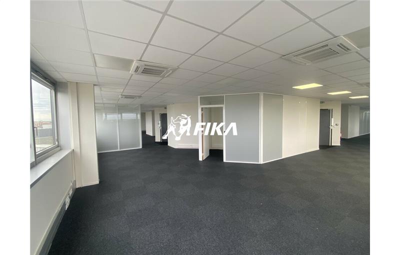 Location de bureau de 464 m² à Blagnac - 31700 photo - 1