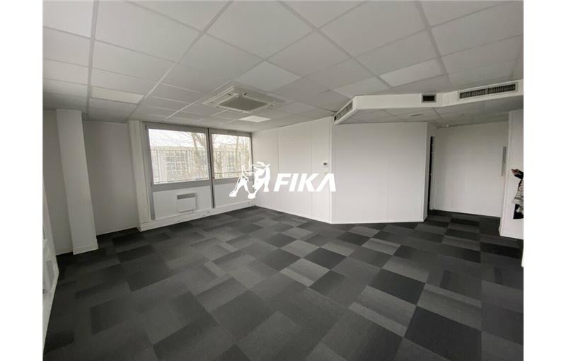 Location de bureau de 100 m² à Blagnac - 31700 photo - 1