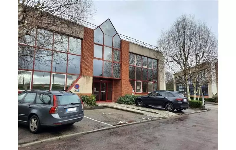 Location de bureau de 392 m² à Bois-Guillaume - 76230